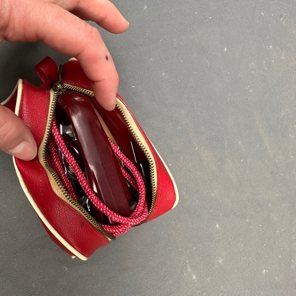 Vintage 1960's Travel Iron with red vinyl travel zip case AND original paperwork - Picture 10 of 15